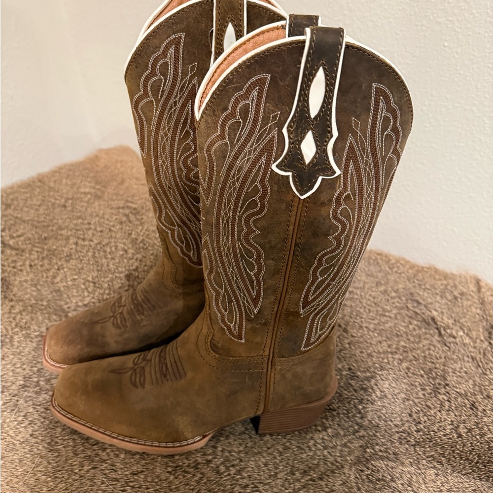 Women’s Justin 12” Rae Brown Western Cowboy Boots Size 7b - Picture 2 of 4